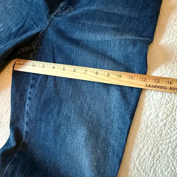 Ralph Lauren Elegant Dark Blue Flare Jeans with embroidered legs. size 14 - Picture 5 of 8